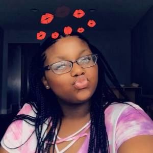 Meet your Posher, Cece